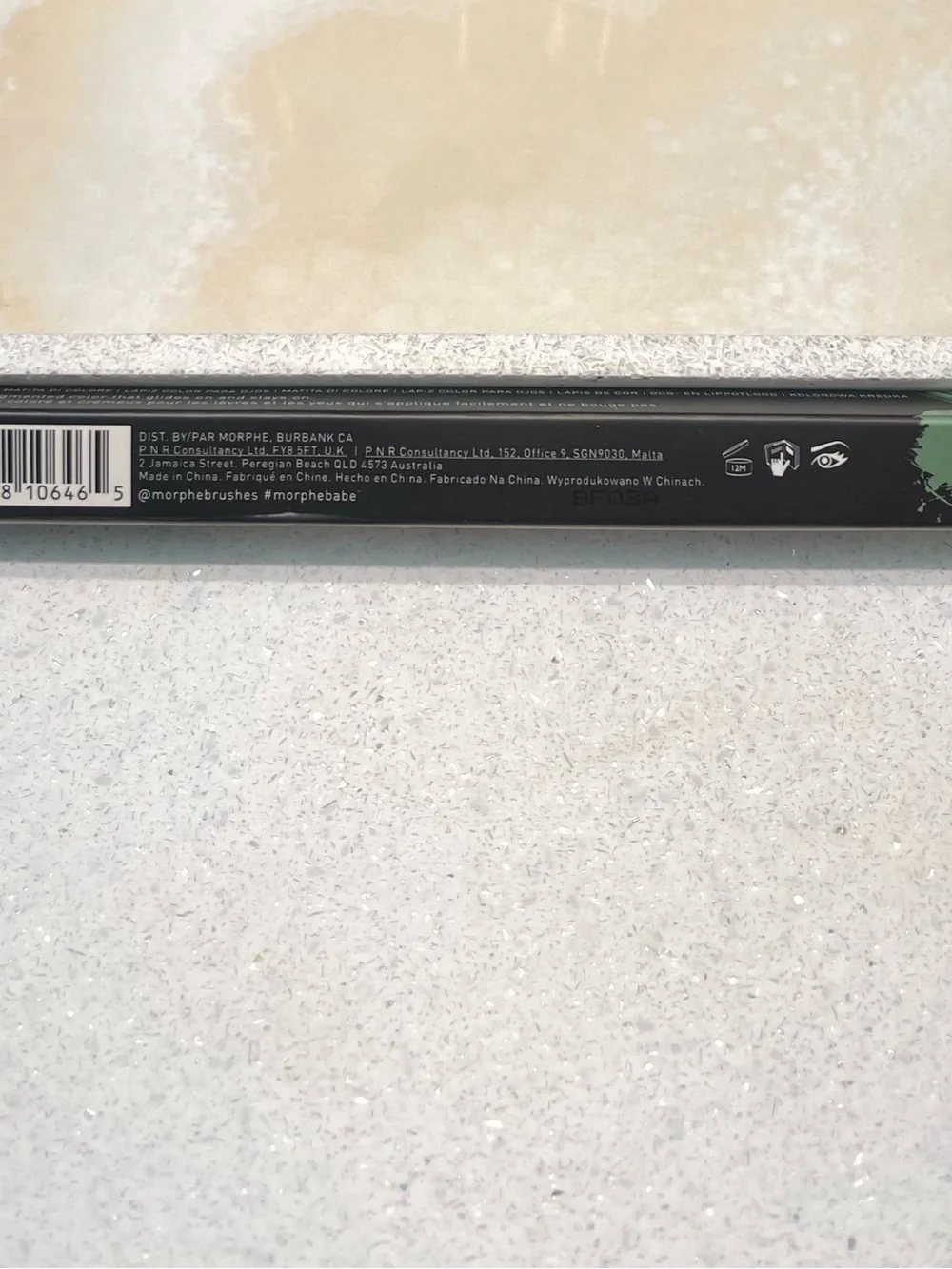 Morphe ~ ‘FALLING FOR GREEN’ ~ Crayon Pencil w/ Box ~ Full Size 0.05 oz. / 1.5 g